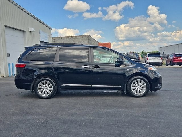 2016 Toyota Sienna XLE Premium