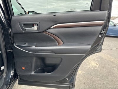 2015 Toyota Highlander Limited