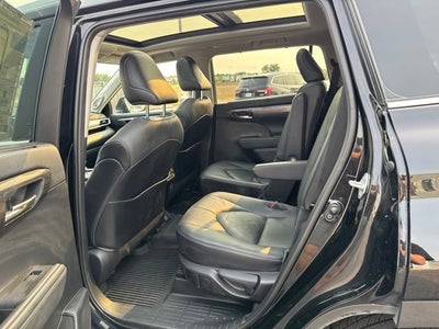2021 Toyota Highlander Platinum