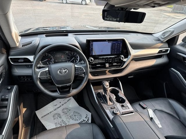 2021 Toyota Highlander Platinum