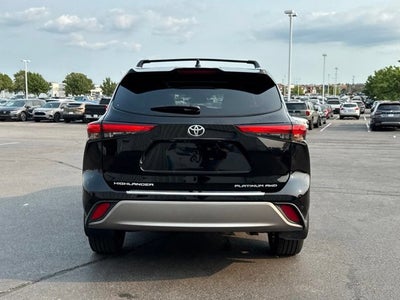 2021 Toyota Highlander Platinum