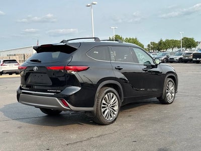 2021 Toyota Highlander Platinum