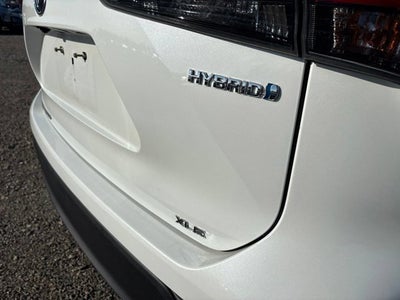 2022 Toyota Highlander Hybrid XLE