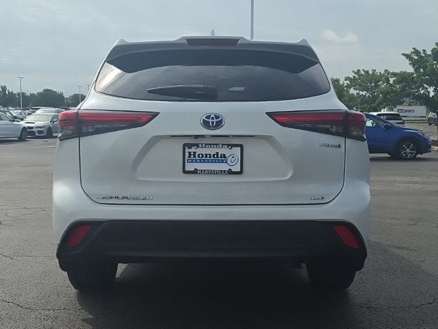 2022 Toyota Highlander Hybrid XLE
