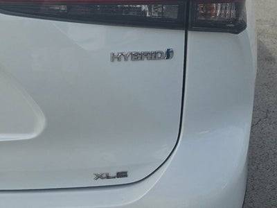 2022 Toyota Highlander Hybrid XLE