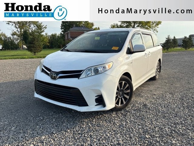 2019 Toyota Sienna LE