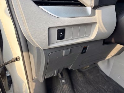 2019 Toyota Sienna LE