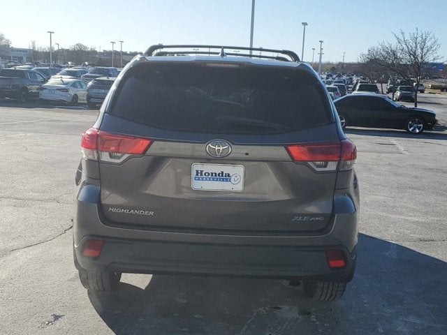 2019 Toyota Highlander XLE