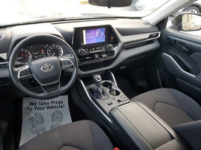 2023 Toyota Highlander LE