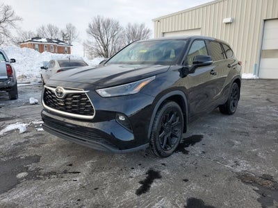 2023 Toyota Highlander LE