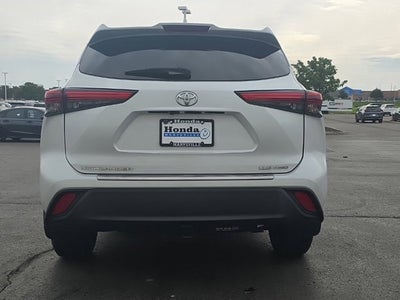 2023 Toyota Highlander XLE