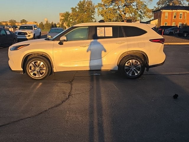 2024 Toyota Highlander XLE