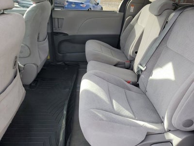 2015 Toyota Sienna LE