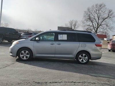 2015 Toyota Sienna LE