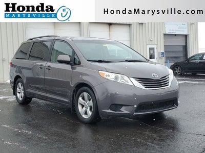 2015 Toyota Sienna LE