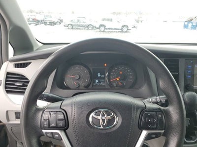 2015 Toyota Sienna LE