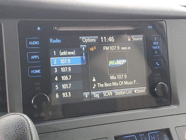 2015 Toyota Sienna LE