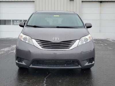 2015 Toyota Sienna LE