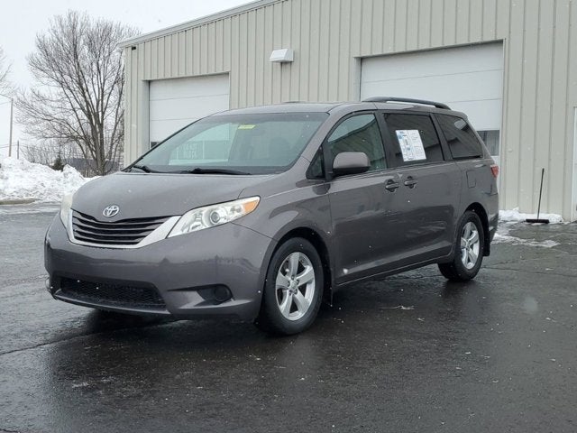 2015 Toyota Sienna LE
