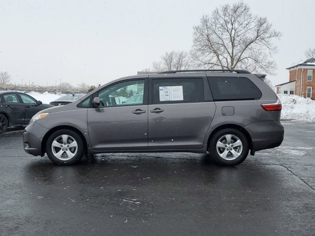 2015 Toyota Sienna LE
