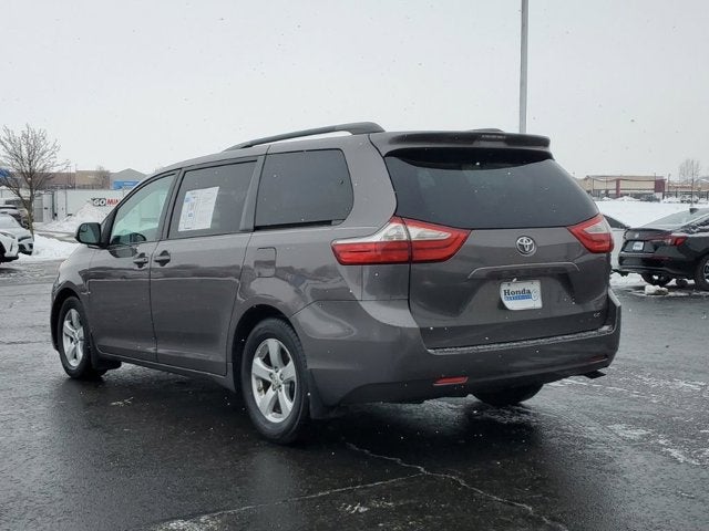 2015 Toyota Sienna LE