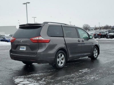 2015 Toyota Sienna LE