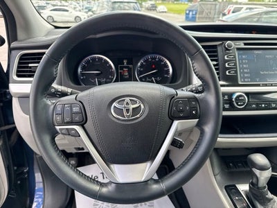 2016 Toyota Highlander XLE V6