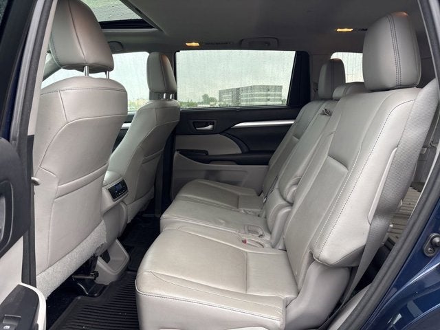 2016 Toyota Highlander XLE V6