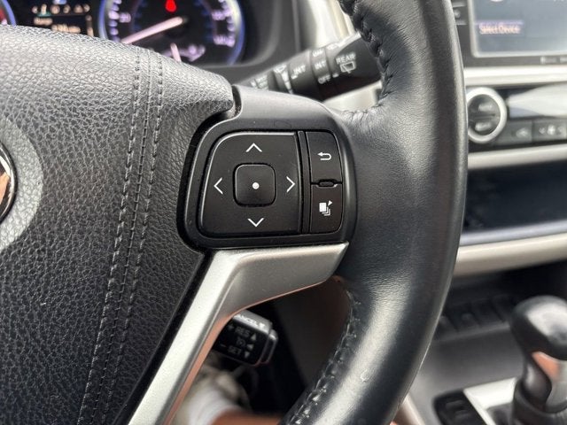 2016 Toyota Highlander XLE V6