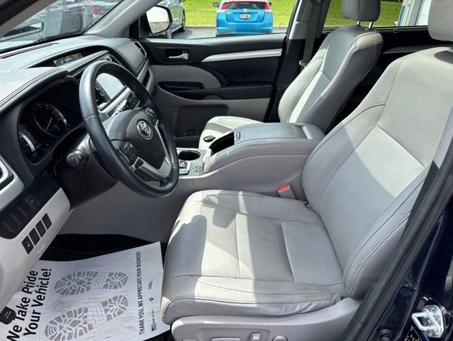 2016 Toyota Highlander XLE V6