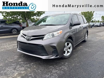 2019 Toyota Sienna LE