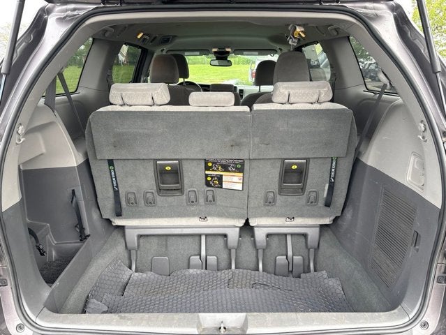 2019 Toyota Sienna LE