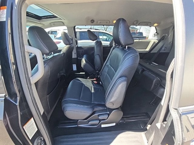 2016 Toyota Sienna SE