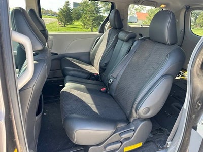 2011 Toyota Sienna SE