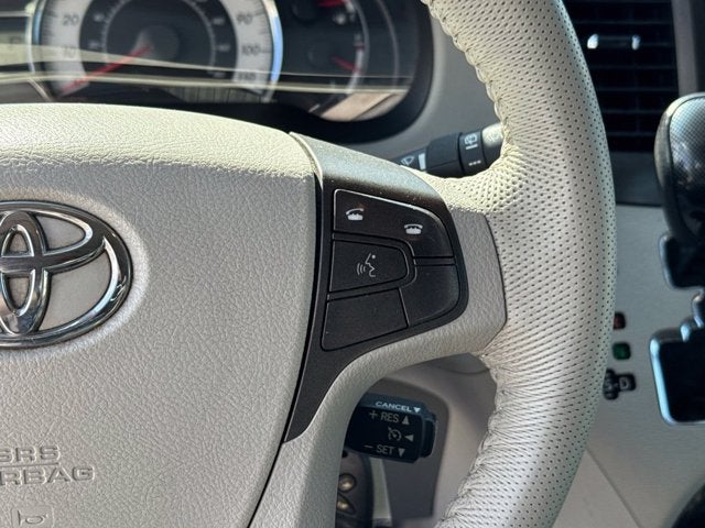 2011 Toyota Sienna SE