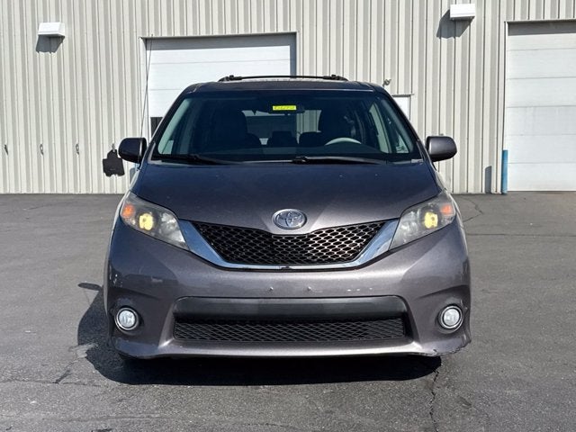 2011 Toyota Sienna SE