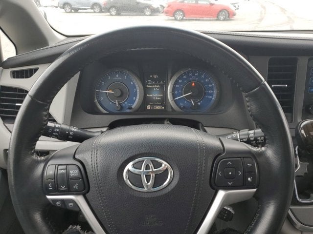 2015 Toyota Sienna XLE Premium