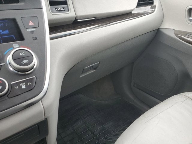 2015 Toyota Sienna XLE Premium