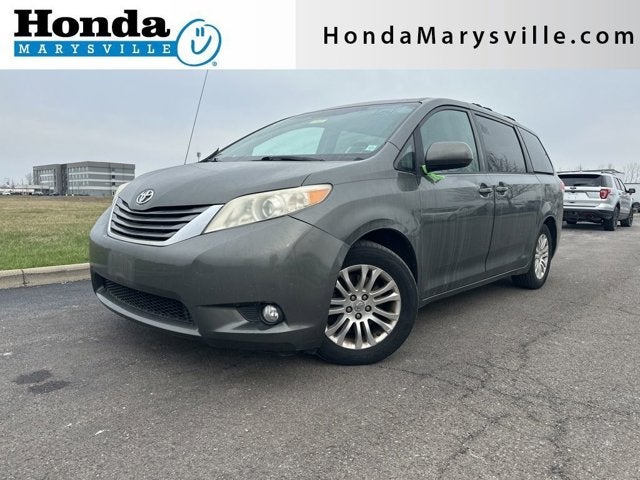 2012 Toyota Sienna XLE
