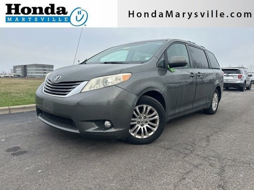 2012 Toyota Sienna XLE