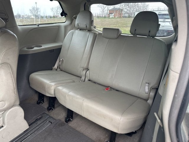 2012 Toyota Sienna XLE