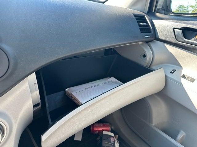 2011 Toyota Highlander Base