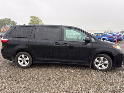 2020 Toyota Sienna L