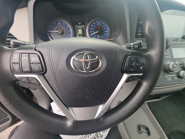 2020 Toyota Sienna L