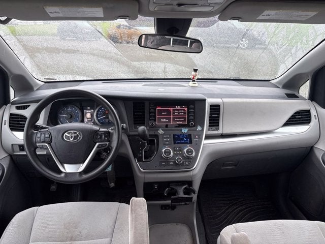 2020 Toyota Sienna L