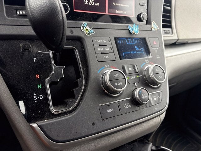 2020 Toyota Sienna L