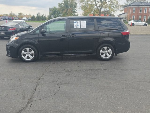 2020 Toyota Sienna L
