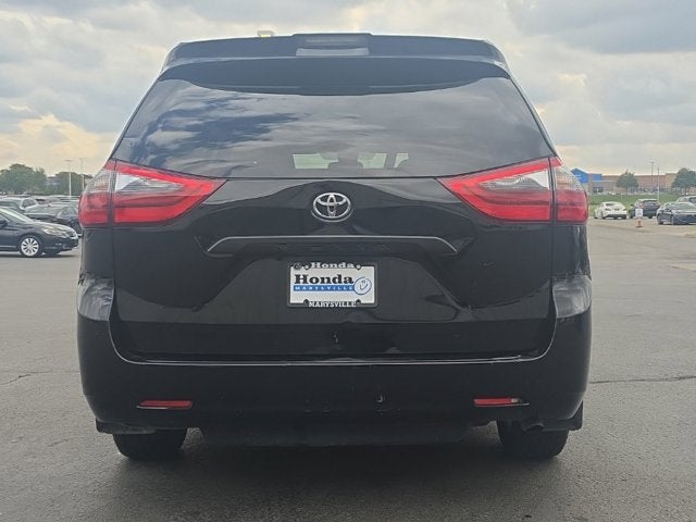 2020 Toyota Sienna L