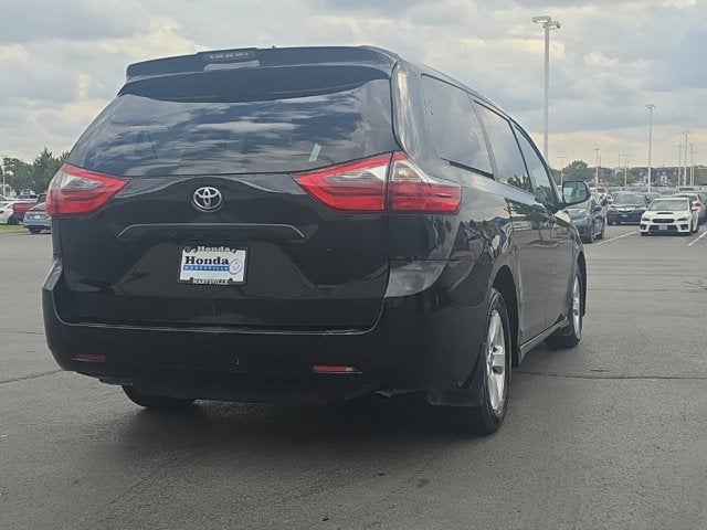 2020 Toyota Sienna L