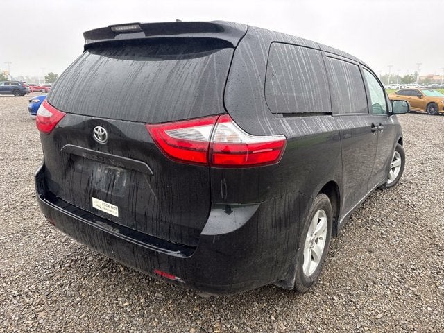 2020 Toyota Sienna L